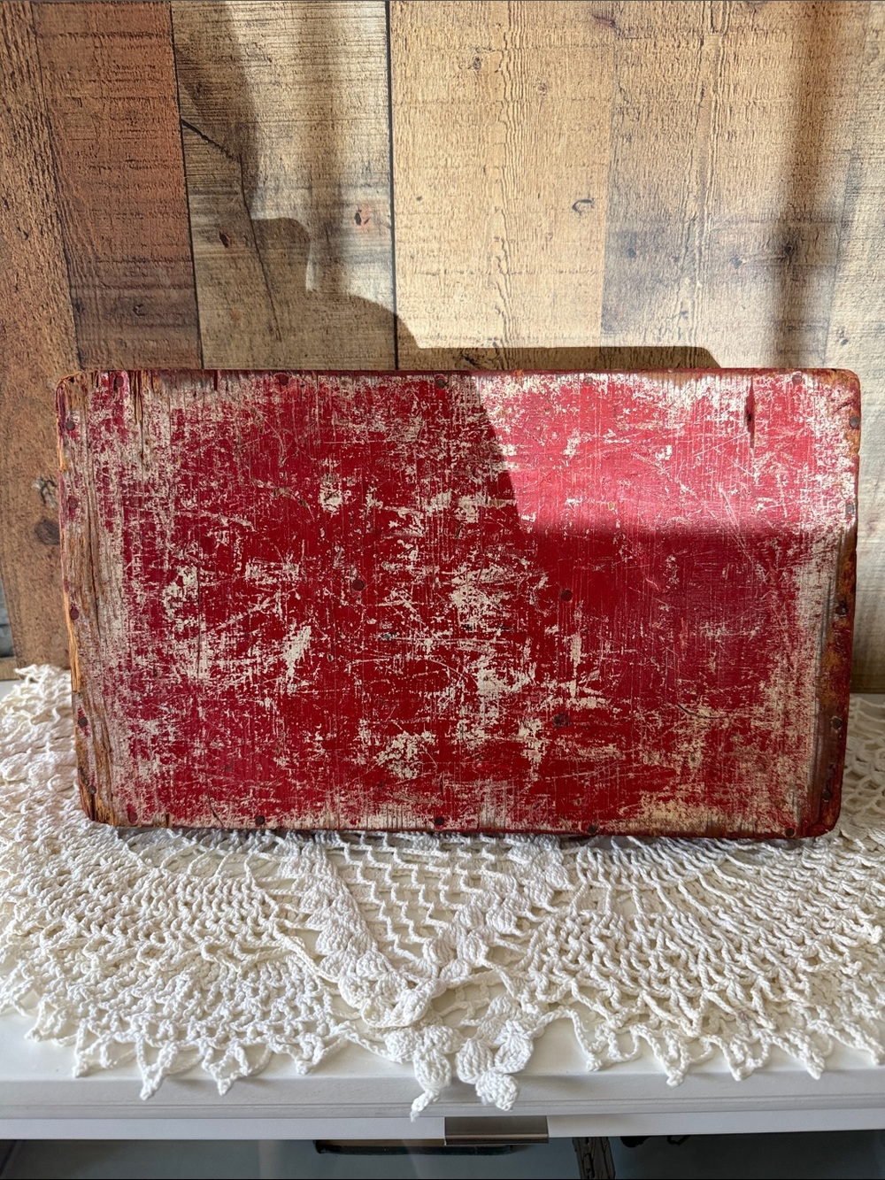 VTG primitive red wooden tool box or utility caddy - Picture 14 of 14